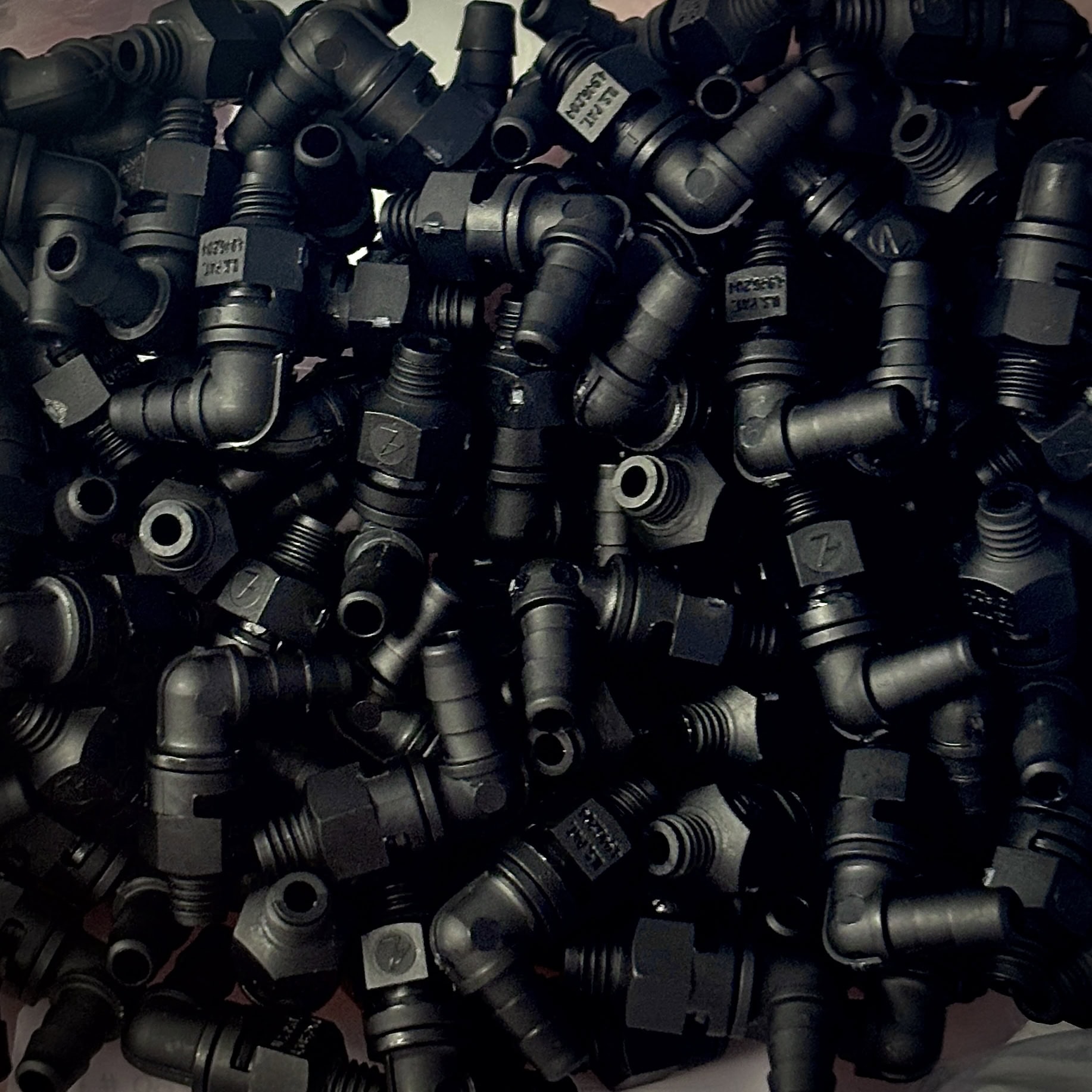 Material Combination Evaluation: Nylon/Buna